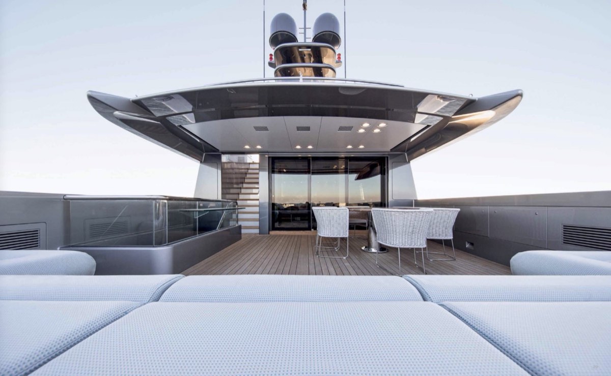 Sundeck